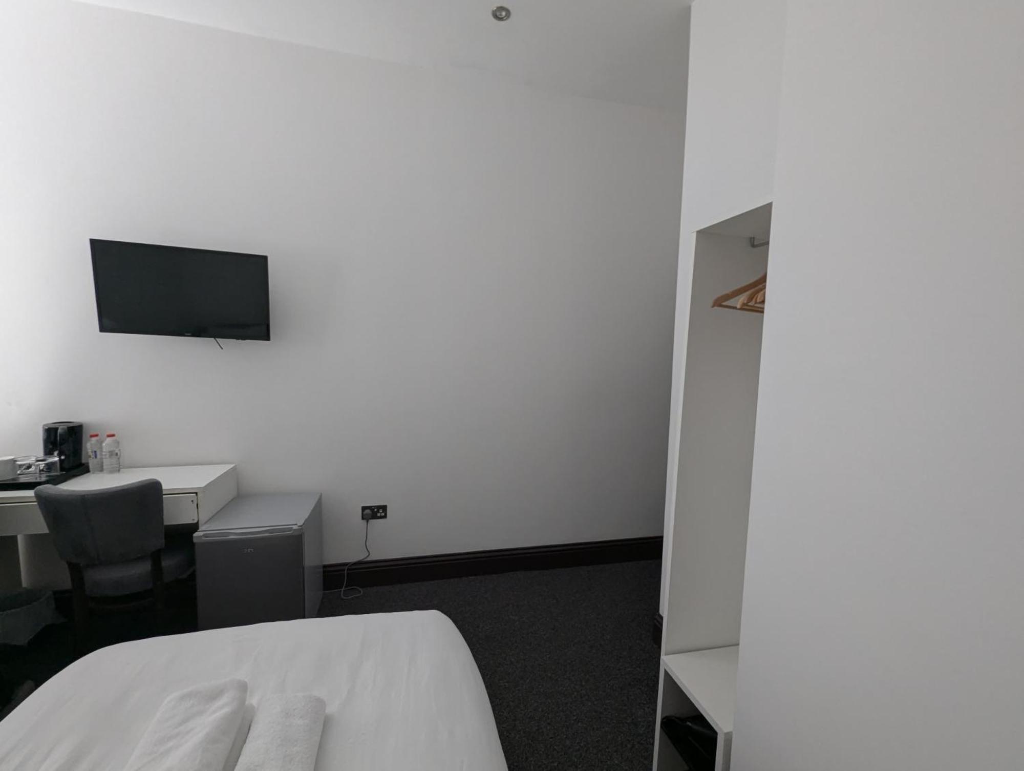 Oyo Firs Lodge London Heathrow Hounslow Eksteriør bilde