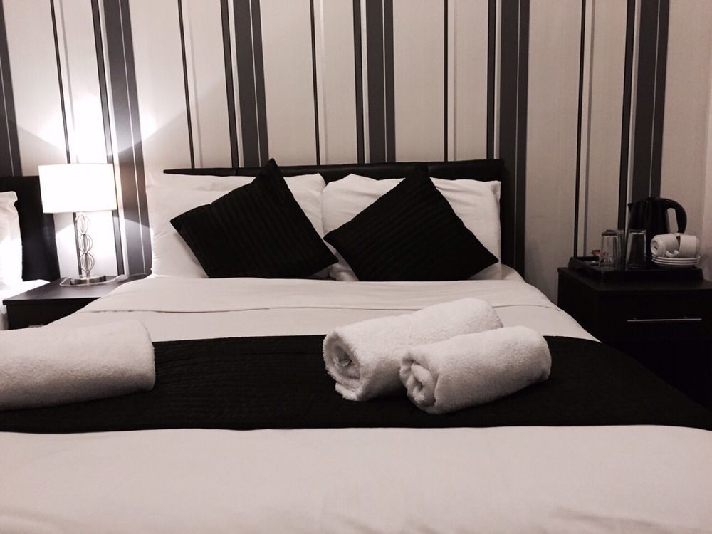Oyo Firs Lodge London Heathrow Hounslow Eksteriør bilde