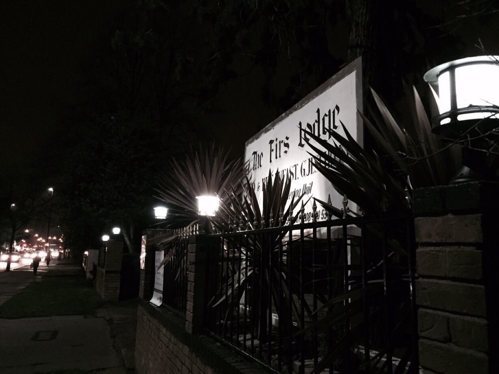Oyo Firs Lodge London Heathrow Hounslow Eksteriør bilde