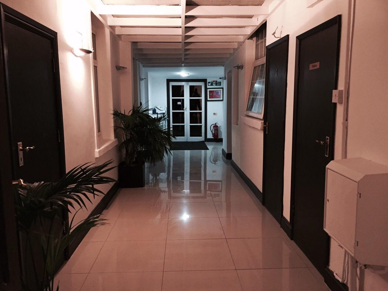 Oyo Firs Lodge London Heathrow Hounslow Eksteriør bilde